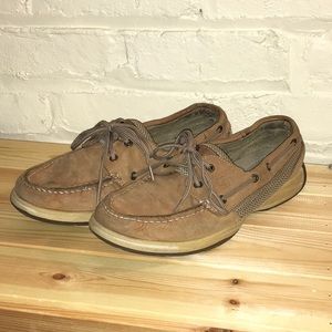 Sperry Low Siders